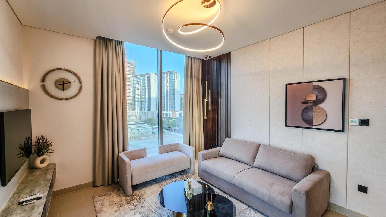 Stay By Latinem Luxury 2Br Holiday Home Cv B601 Near Burj Khalifa Dubai Exteriör bild